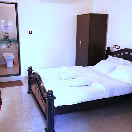 This Is It Beachfront - Rooms, Cafe & Events Arambol Exterior foto